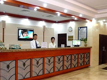 Reception Desk - Green Tree Inn (Dalian Wangjia Bridge)