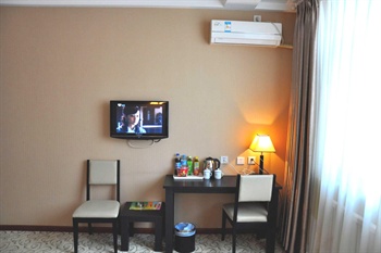  - Dalian Yijia Business Hotel 