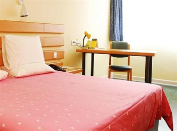  - Home Inn Shenyang North Exit