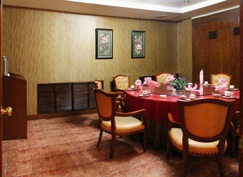  - Shengding Yulongge Business Hotel First Branch