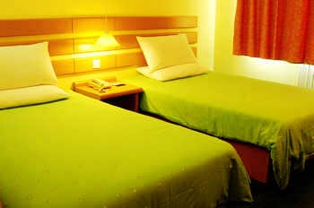 -- - Home Inn Changchun Tongzhi Street Baicao Road 