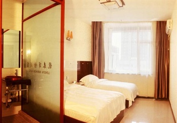  - Changchun Longtai Business Hotel