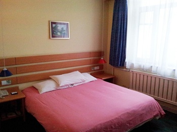  - Home Inn Yichun Pedestrian Street