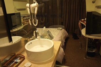  - Motel168 Inn (Nanjing Ming Wa Lang) 