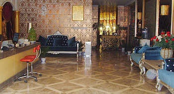 Lobby - 