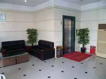 Lobby - 