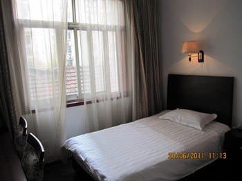  - Nanjing Southeast University Green Hotel