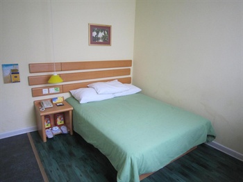  - Home Inn Nanjing Jiangning Tianyuan East Road University City