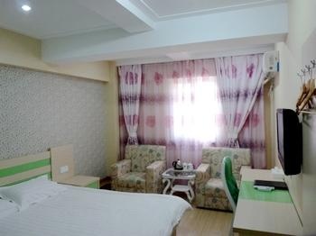  - Nanjing royal court apartment hotel