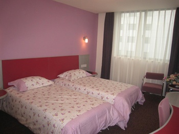  - Motel 168 Inn(Suzhou San Xiang Road)