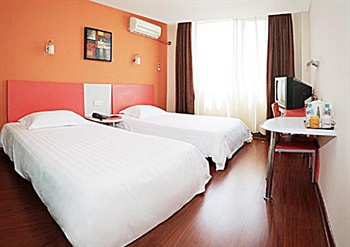  - Yangzhou Motel North Wenhe Road Hotel 