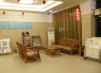 Lobby Lounge - 