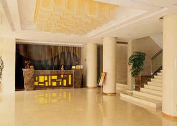 Reception Desk - GreenTree Inn Yangzhou Park Business  Hotel