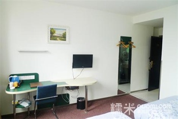  - MOTEL168 Yangzhou Hanjiang Middle Road