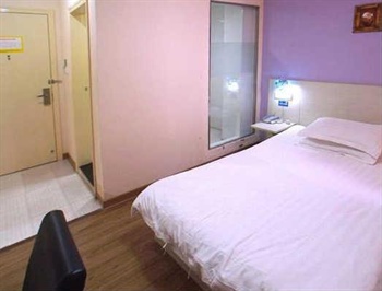  - Yangzhou Aijia Express Hotel