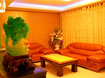  - Wuxi Riverside Business  Hotel