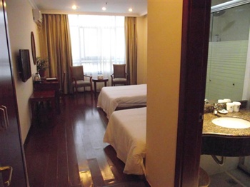  - GreenTree Inn Wuxi Liangqing Road Wanda Square Express Hotel