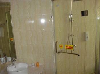  - MOTEL168 Lianyungang Longhai East Road