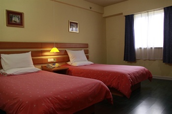  - Home Inns Hotel (Changshu move snow Mall Road Branch)