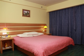  - Home Inns Hotel (Changshu move snow Mall Road Branch)