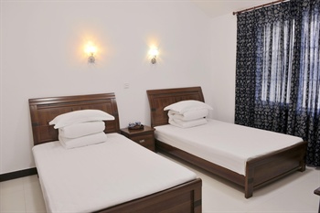  - Zhouzhuang Ancient Town Inn