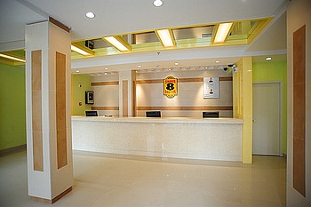 Reception Desk - Super 8 Hotel (Wulin Plaza) - Hangzhou