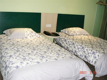  - Motel 168 Inn( Huangshan Binjiang Middle Road )