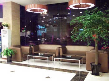 Lobby Lounge - 