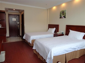  - Green Tree  Inn JiuHushan