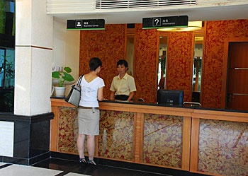 Reception Desk - Xiamen HeGa Hotel 