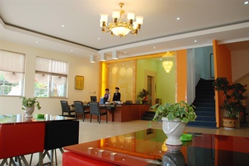  - Xiamen Longzhou Business Hotel