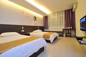 -- - Qingnian Yangguang Hotel Gugong East Road - Xiamen