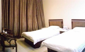  - Xiamen City Huating Hotel