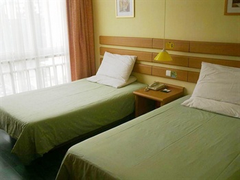  - Home Inn (Fuzhou Liuyi Road)