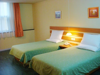 -- - Home Inns( Fuzhou Wuyi Road Er Inn) 