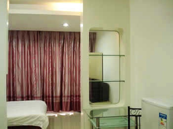 -- - Modern holiday Inn Fuzhou Wuyi Road