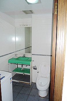 Bathroom - Vienna Apartment Hotel - Shenzhen