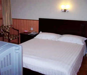 -- - Renquan Hotel Hunan Road - Qingdao