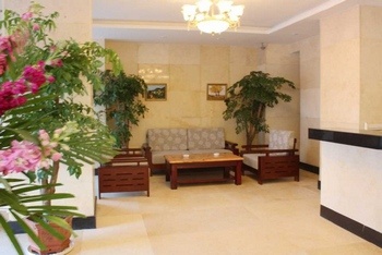 Reception Desk - Yijia Business Hotel - Qingdao