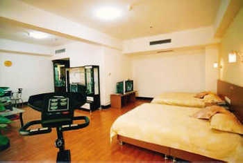 -- - Aizunke Business Hotel Hong Kong Middle Road - Tsingtao