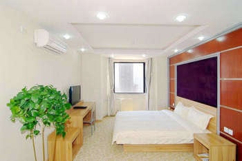 -- - Super 8 Hotel Qingdao train station Guizhou Road