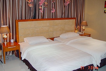 -- - Yayiju Business Hotel - Tsingtao