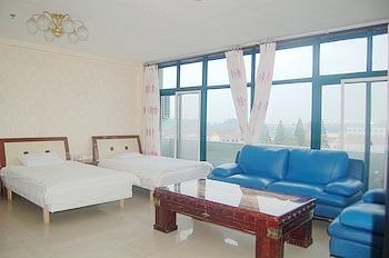 -- - Qingdao Xing Yang IKEA Business Hotel