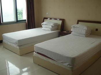  - Qingdao Xing Yang IKEA Business Hotel