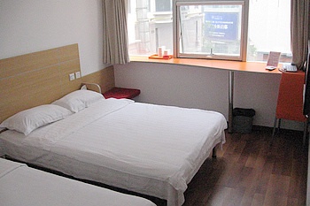 -- - Good World Business Hotel - Tsingtao