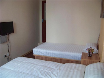  - Qingdao 365 Business Hotel