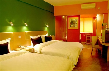  - Lingnan Garden Inn(Jinan Hongjialou)