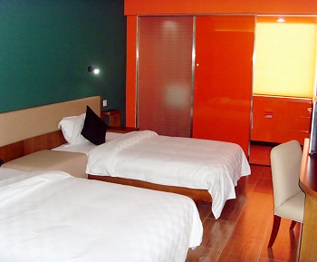 Twin Room - Lingnan Garden Inn(Jinan Hongjialou)