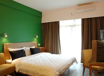 Business Room - Lingnan Garden Inn(Jinan Hongjialou)