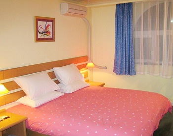 -- - Home Inn Jiefang Road Qinglong Bridge - Jinan